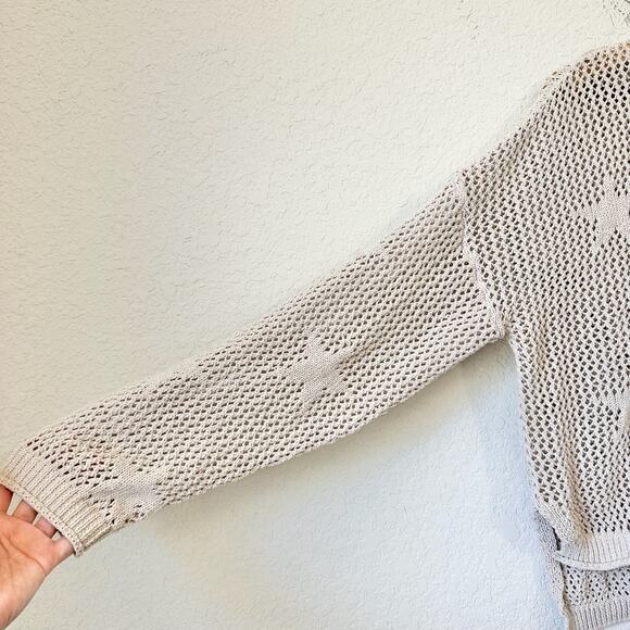 MABLE Sweater Beige Stars Crochet Knit Pullover Relaxed Hi-Lo Boho - Picture 5 of 9